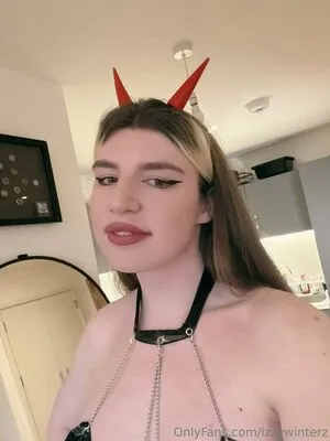 Izzywinterz OnlyFans Leaked Free Thumbnail Picture - #9X864u2yt1