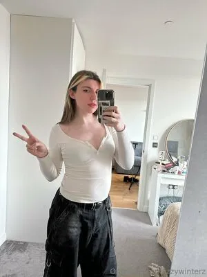 Izzywinterz OnlyFans Leaked Free Thumbnail Picture - #NB0RxohNPo