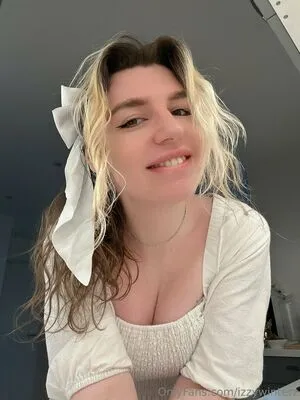 Izzywinterz OnlyFans Leaked Free Thumbnail Picture - #ULDUVbjHSo
