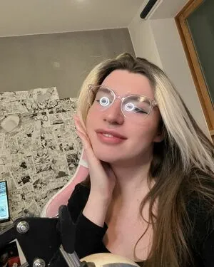 Izzywinterz OnlyFans Leaked Free Thumbnail Picture - #dFQknjTJFy