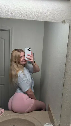 Izzyynicolee OnlyFans Leaked Free Thumbnail Picture - #8tWfMU80sP