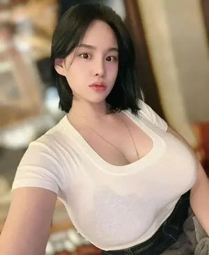 J U9 OnlyFans Leaked Free Thumbnail Picture - #gZVstMSIXN