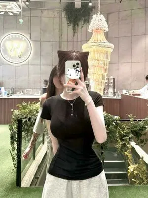 J Yce OnlyFans Leaked Free Thumbnail Picture - #XFIg6LE3Xy