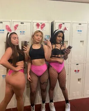 J Zxy Fresh OnlyFans Leaked Free Thumbnail Picture - #e56Z2d3JU2