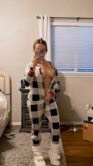 J3nyfrmtheblock OnlyFans Leaked Free Thumbnail Picture - #80NvHZNkrF
