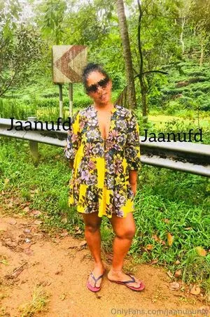 Jaanu Aunty OnlyFans Leaked Free Thumbnail Picture - #pPibB6q0mS