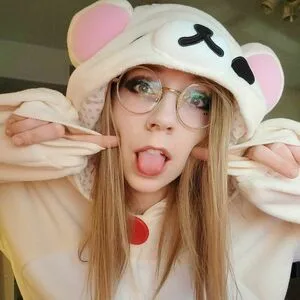 Jacqueline Brossmann OnlyFans Leaked Free Thumbnail Picture - #3M3uhe2O4N