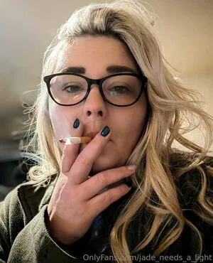 Jade Needs A Light OnlyFans Leaked Free Thumbnail Picture - #HYuSw4WxS8