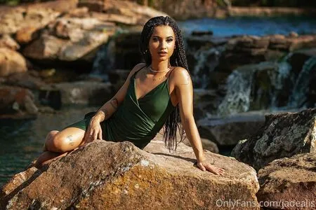 Jadealis OnlyFans Leaked Free Thumbnail Picture - #2SkdhqAOtC