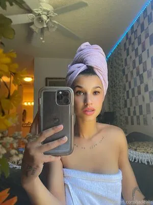 Jadealis OnlyFans Leaked Free Thumbnail Picture - #7AYe1eN1yh