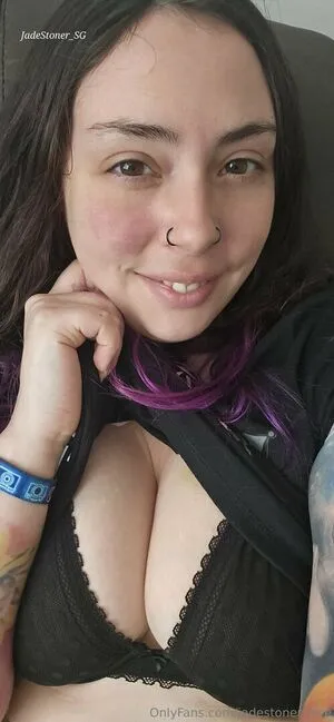 Jadestoner Free OnlyFans Leaked Free Thumbnail Picture - #bnGmaPZ9XA