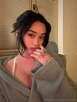 Jadeyanh OnlyFans Leaked Free Thumbnail Picture - #6fIfeExTIJ