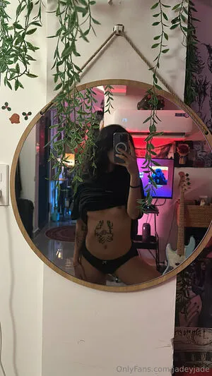 Jadeyjade OnlyFans Leaked Free Thumbnail Picture - #zVa984Dr04