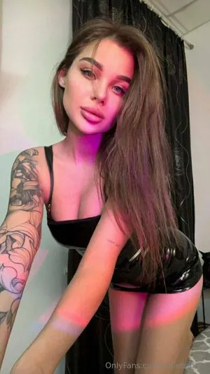 Jadiebaddie OnlyFans Leaked Free Thumbnail Picture - #me68DG70i2