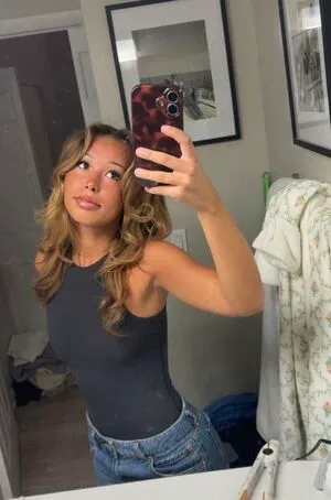 Jailyn Como OnlyFans Leaked Free Thumbnail Picture - #AVCor4Q80Z