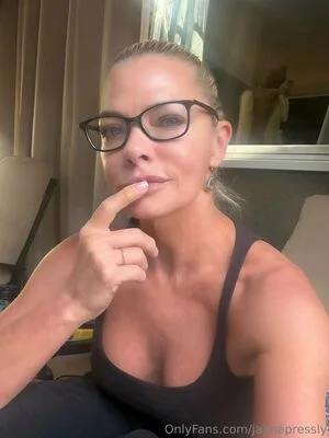 Jaime Pressly OnlyFans Leaked Free Thumbnail Picture - #TWgsaf89BM