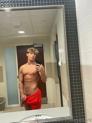 Jakesanent OnlyFans Leaked Free Thumbnail Picture - #x1bST2UeKC