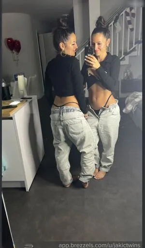 Jakic Twins OnlyFans Leaked Free Thumbnail Picture - #psCyoSoUFf