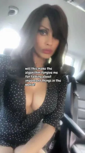 Jameela Jamil OnlyFans Leaked Free Thumbnail Picture - #HBRzBlepo4