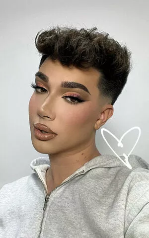 James Charles OnlyFans Leaked Free Thumbnail Picture - #YHcvt7LQ40