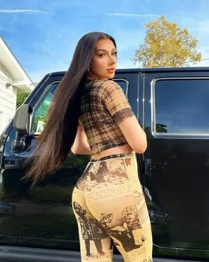 James Charles OnlyFans Leaked Free Thumbnail Picture - #syDTL6KJAC