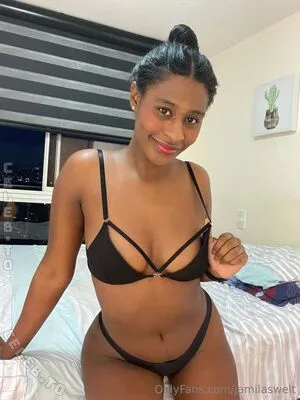 Jamilaswelt OnlyFans Leaked Free Thumbnail Picture - #3dtwPYruro