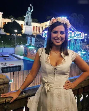 Jana Azizi OnlyFans Leaked Free Thumbnail Picture - #olt7xr45aw