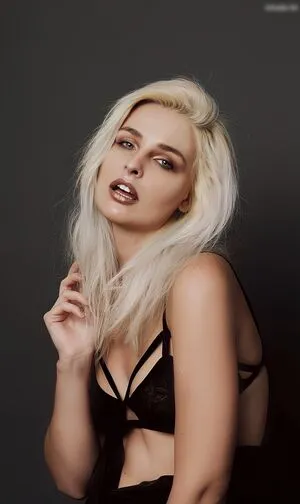 Jana Riva OnlyFans Leaked Free Thumbnail Picture - #VYNDzurvva