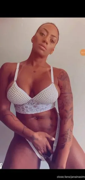 Janaina Simes OnlyFans Leaked Free Thumbnail Picture - #KPwpA1EMO3
