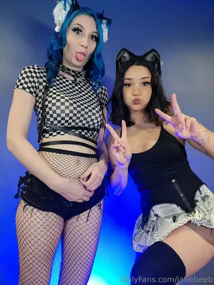 Jane Bee OnlyFans Leaked Free Thumbnail Picture - #istTPF1OCY