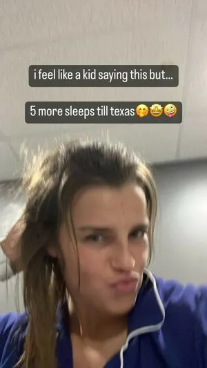 Janelle Jolicoeur OnlyFans Leaked Free Thumbnail Picture - #HEaNo3cfbo