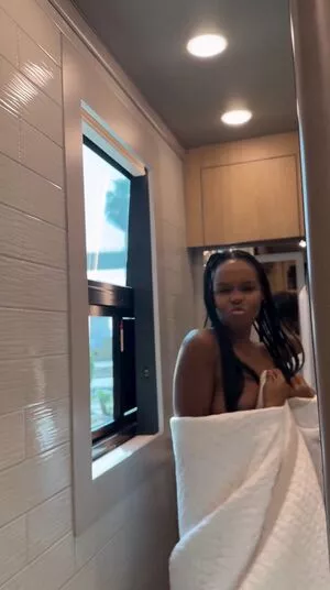 Janelle Monae OnlyFans Leaked Free Thumbnail Picture - #K9PivPjn74