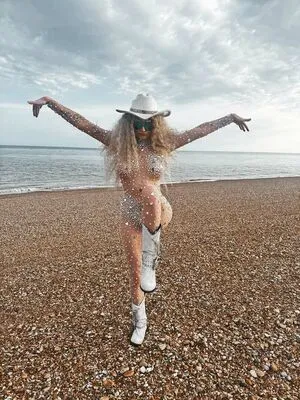 Janet Devlin OnlyFans Leaked Free Thumbnail Picture - #Pp66SCBsAB