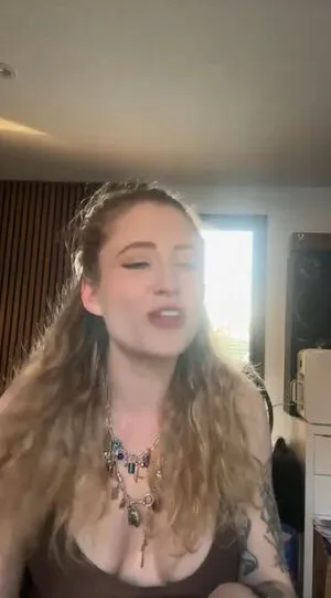 Janet Devlin OnlyFans Leaked Free Thumbnail Picture - #RToIItiN2I