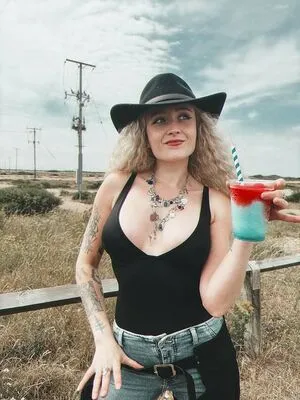 Janet Devlin OnlyFans Leaked Free Thumbnail Picture - #V0DBikqQCT