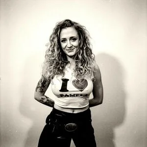 Janet Devlin OnlyFans Leaked Free Thumbnail Picture - #vVJiuXWdb2