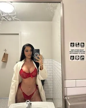 Janet Guzman OnlyFans Leaked Free Thumbnail Picture - #ESOXAWQEex