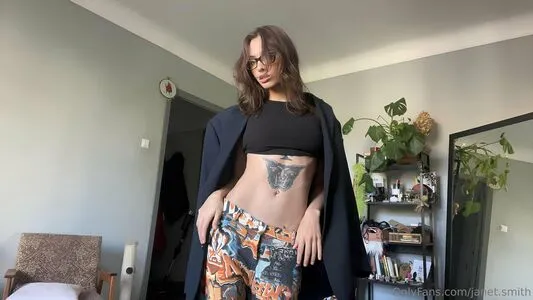 Janet Smith OnlyFans Leaked Free Thumbnail Picture - #OHVYH4byN9