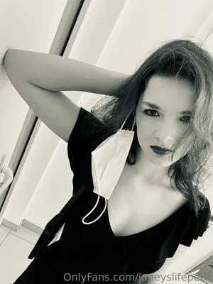 Janeyslifepeek OnlyFans Leaked Free Thumbnail Picture - #Rx0QfxuizO