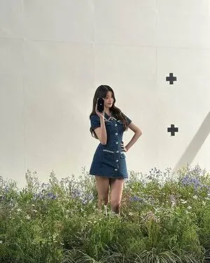Jang Won Young OnlyFans Leaked Free Thumbnail Picture - #17BaGjClAc
