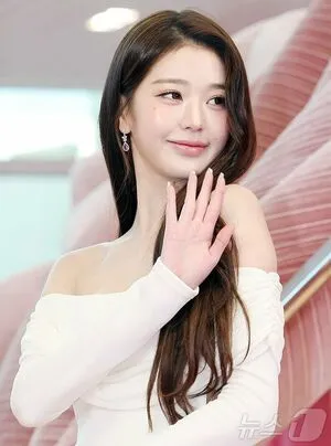 Jang Won Young OnlyFans Leaked Free Thumbnail Picture - #3Brme92BH5