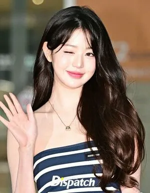 Jang Won Young OnlyFans Leaked Free Thumbnail Picture - #7Kg460sX1O