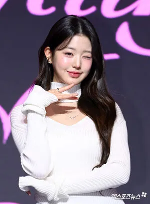 Jang Won Young OnlyFans Leaked Free Thumbnail Picture - #C18IfYOsF1