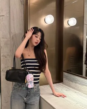 Jang Won Young OnlyFans Leaked Free Thumbnail Picture - #ECXvvKkA6g