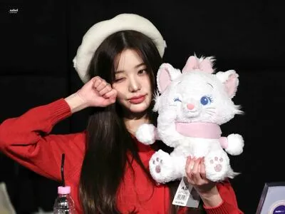 Jang Won Young OnlyFans Leaked Free Thumbnail Picture - #ELtVwDOyGU