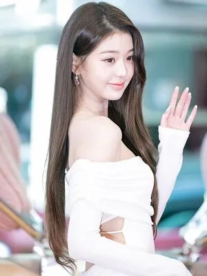 Jang Won Young OnlyFans Leaked Free Thumbnail Picture - #F7MdIyd9r4