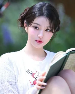 Jang Won Young OnlyFans Leaked Free Thumbnail Picture - #KjrNGd7hRX