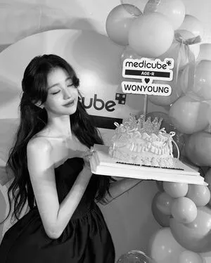 Jang Won Young OnlyFans Leaked Free Thumbnail Picture - #Mf9qU5Jnbj