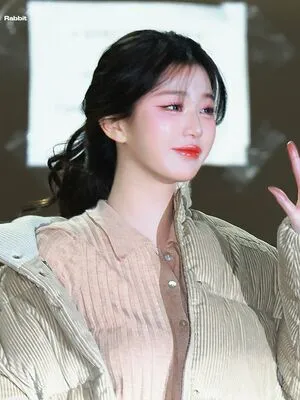 Jang Won Young OnlyFans Leaked Free Thumbnail Picture - #QCMuyocNbs