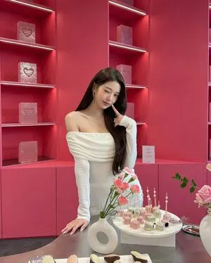 Jang Won Young OnlyFans Leaked Free Thumbnail Picture - #R5GKT09Yin